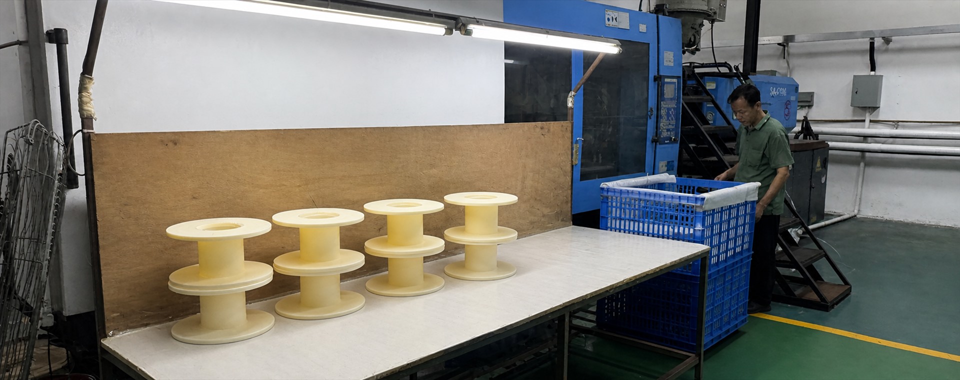 Changhui Wire Reel factory and wire reel products